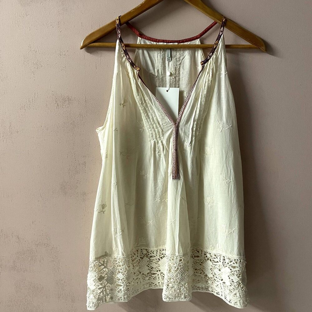 Joie Cream Lace-Trimmed Sleeveless V-Neck Top - Picture 9 of 11